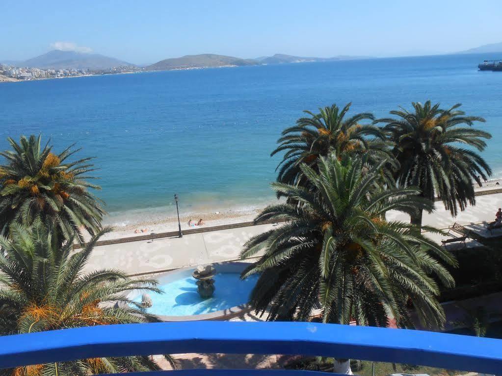 Hotel Ari Sarandë Esterno foto